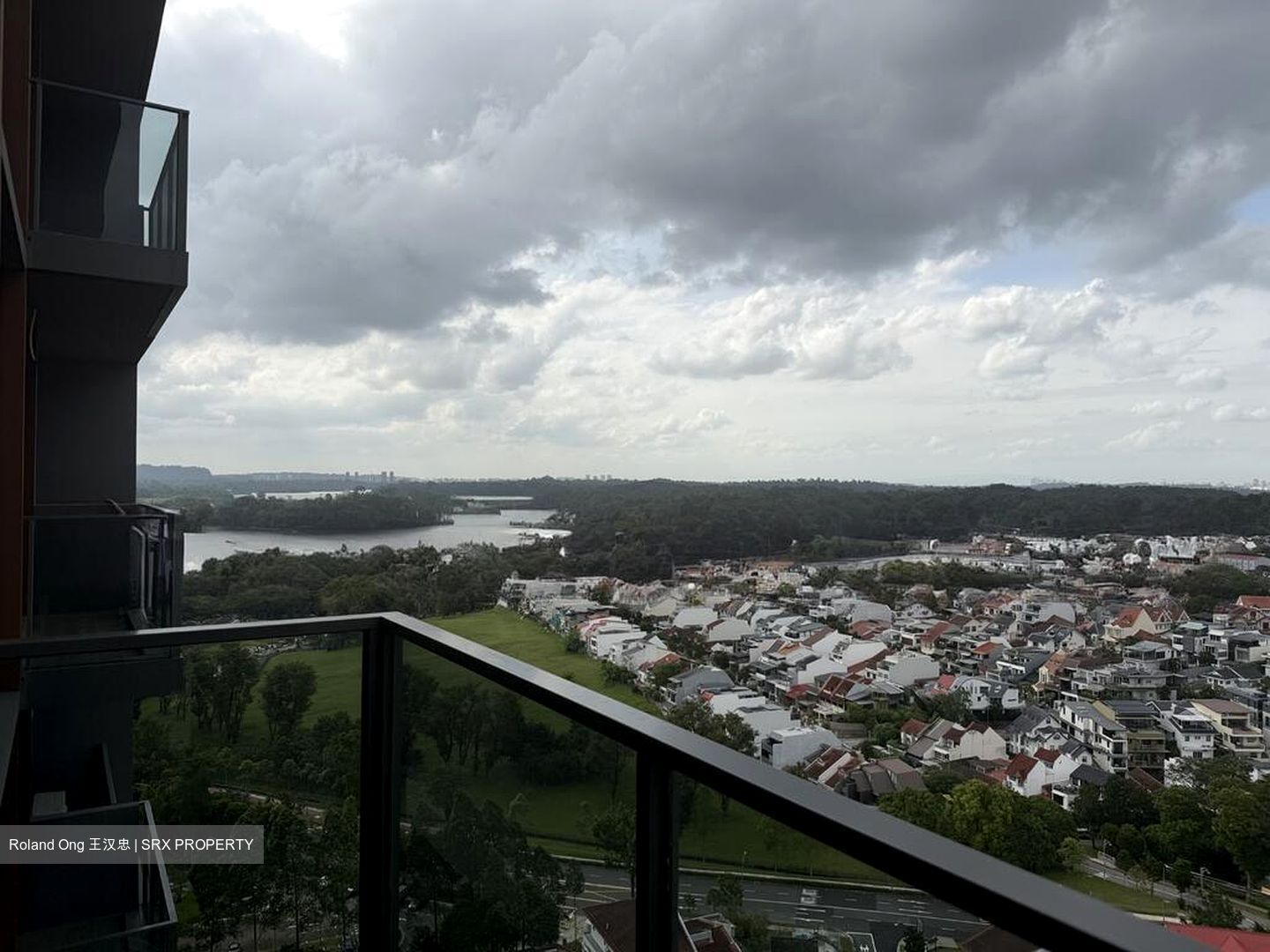 Amo Residence (D20), Apartment #520943011